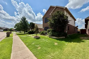 9220 Stewart St, Cross Roads, TX 76227 - Photo 2