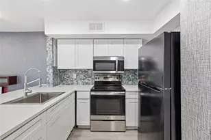 9815 Walnut St, Dallas, TX 75243 - Photo 10
