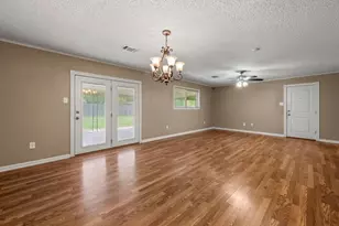 436 Topeka Dr, Woodway, TX 76712 - Photo 2