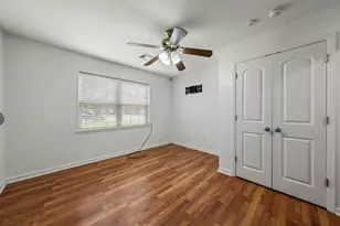 436 Topeka Dr, Woodway, TX 76712 - Photo 10