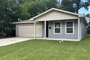 2927 Dorris St, Dallas, TX 75215 - Photo 1