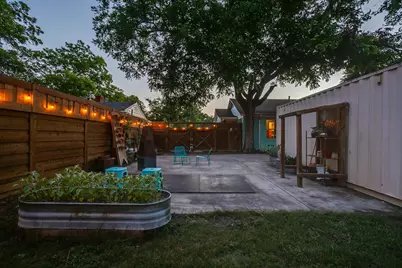 1908 N Riverside Drive, Fort Worth, TX 76111 - Photo 38