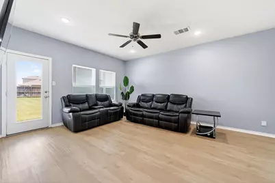 1610 Seadrift Drive, Forney, TX 75126 - Photo 8