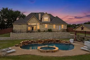 1704 Texas Dr, Glen Rose, TX 76043 - Photo 1
