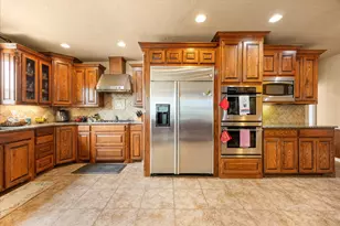 1704 Texas Dr, Glen Rose, TX 76043 - Photo 10