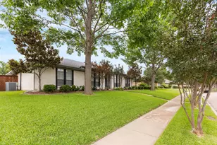 425 Provincetown Ln, Richardson, TX 75080 - Photo 2