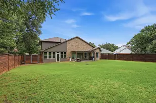 219 Navajo Trail, Lake Kiowa, TX 76240 - Photo 40