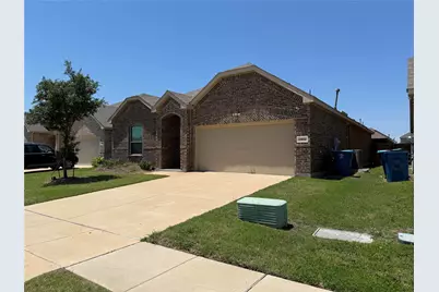 2402 Buchanan Lane, Forney, TX 75126 - Photo 2