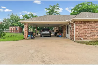 712 S Grand Street, Wolfe City, TX 75496 - Photo 30