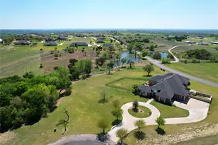 127 Eagle View Ct, Weatherford, TX 76087 - Photo 1