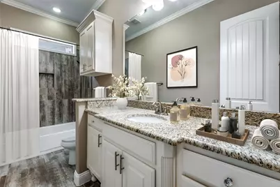 621 W 8th Street, Dallas, TX 75208 - Photo 8