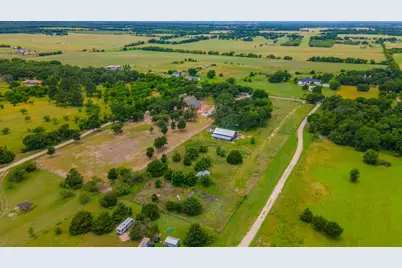 000 Wiggins Road, West, TX 76691 - Photo 10