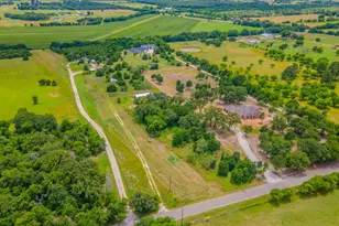 000 Wiggins Rd, West, TX 76691 - Photo 6