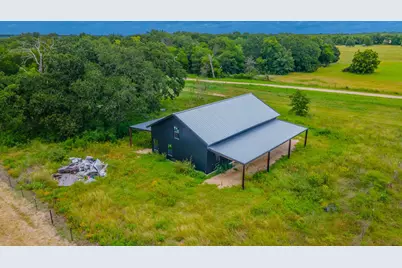 000 Wiggins Road, West, TX 76691 - Photo 8