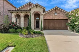307 Palacio St, Irving, TX 75039 - Photo 2
