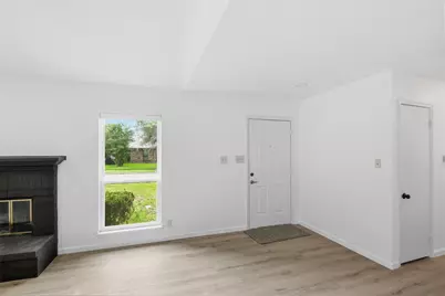 9305 Shipman Street, Rowlett, TX 75088 - Photo 4