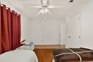 12207 Queen Dr, Balch Springs, TX 75180 - Photo 28
