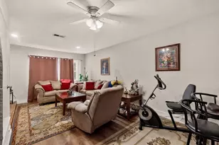 12207 Queen Dr, Balch Springs, TX 75180 - Photo 6