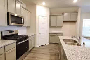 808 Marigold St, Princeton, TX 75407 - Photo 8