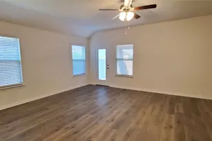 808 Marigold St, Princeton, TX 75407 - Photo 4