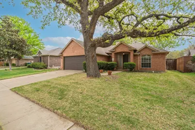 3900 Oak Park Drive, Flower Mound, TX 75028 - Photo 2