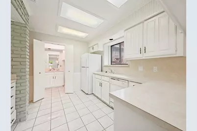 1702 Dickerson Drive, Pantego, TX 76013 - Photo 8