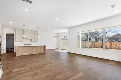 1107 Mount Auburn Avenue, Dallas, TX 75223 - Photo 6