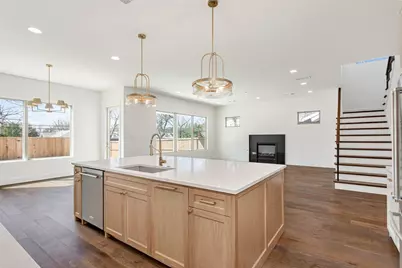 1107 Mount Auburn Avenue, Dallas, TX 75223 - Photo 12
