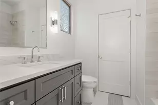 1107 Mt Auburn Ave, Dallas, TX 75223 - Photo 36