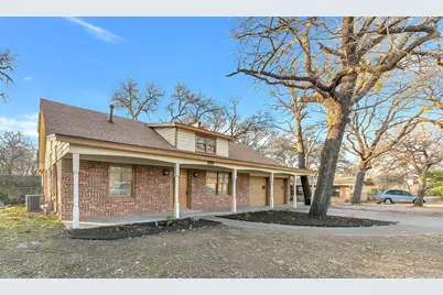 828 S Collins Street, Arlington, TX 76010 - Photo 1