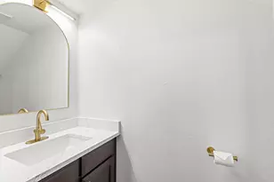13207 Woodbend Ln, Dallas, TX 75243 - Photo 10