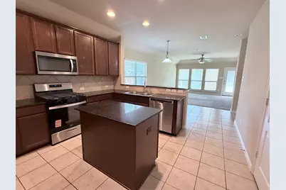 616 Kinghaven Drive, Little Elm, TX 75068 - Photo 4