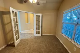 616 Kinghaven Dr, Little Elm, TX 75068 - Photo 10