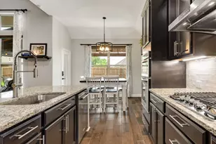 1020 Crest Breeze Dr, Fort Worth, TX 76052 - Photo 18