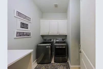 4653 Bronco Boulevard, Carrollton, TX 75010 - Photo 14