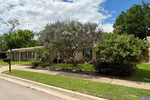6425 Old Mill Cir, Watauga, TX 76148 - Photo 2