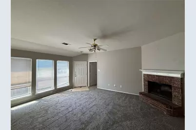 10456 Fossil Hill Drive, Fort Worth, TX 76131 - Photo 2