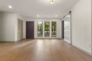 504 Chisolm Ct, Colleyville, TX 76034 - Photo 4