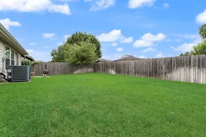 8104 Autumn Creek Trail, Fort Worth, TX 76134 - Photo 28