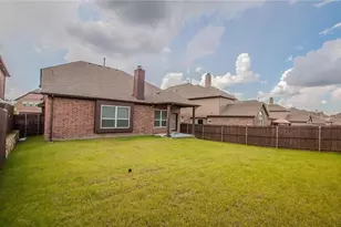 2440 Kingsgate Dr, Little Elm, TX 75068 - Photo 20