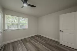 828 Glenda Dr, Bedford, TX 76022 - Photo 16