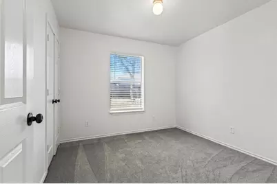 5169 E Rim Road, Dallas, TX 75211 - Photo 14