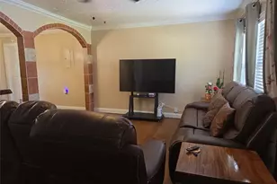 13973 Bee St, Farmers Branch, TX 75234 - Photo 4