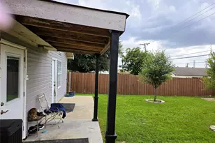 13973 Bee St, Farmers Branch, TX 75234 - Photo 32