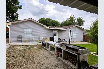 13973 Bee Street, Farmers Branch, TX 75234 - Photo 36