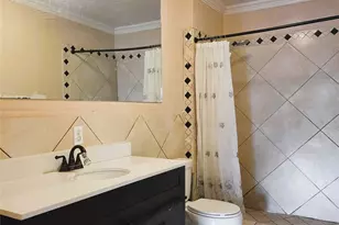 13973 Bee St, Farmers Branch, TX 75234 - Photo 24