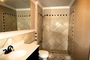 13973 Bee St, Farmers Branch, TX 75234 - Photo 34