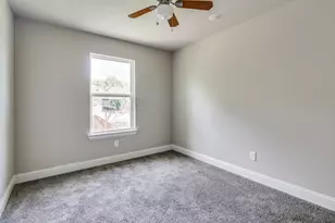 809 - 811 W Coffin St, Denison, TX 75020 - Photo 4