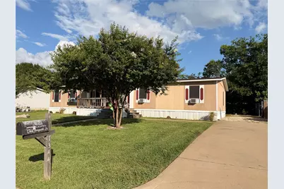 1344 Honeysuckle Drive, Mansfield, TX 76063 - Photo 2