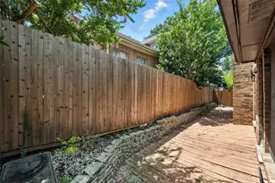 300 St Emelion Ct, Irving, TX 75038 - Photo 10